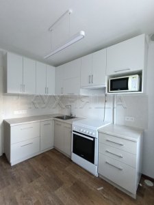 Кухни с крашенными фасадами МДФ