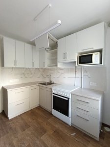 Кухни с крашенными фасадами МДФ