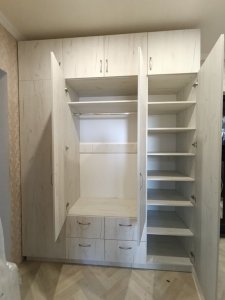 Мебель в прихожую